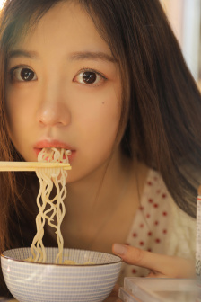 美女邻居在线